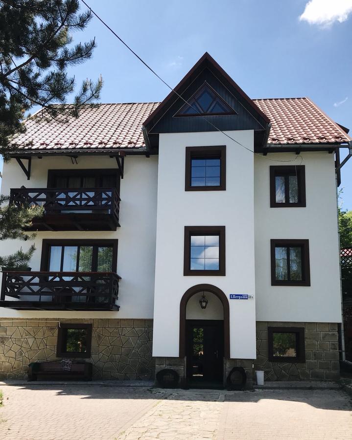 Vatra Hotel Yaremche Exterior photo